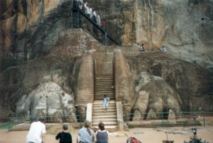 Das Löwentor - der Aufstieg zur "Spitze" des Sigiriya-Felsen