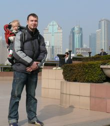 Olli in Shanghai mit Patenkind Ansgar